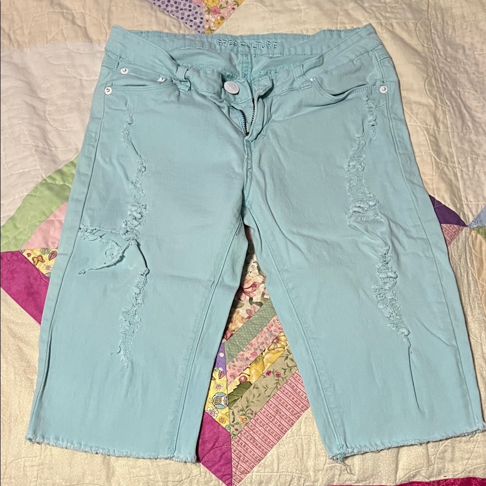 Light Blue Distressed Capri Pants